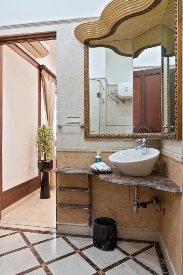 The Moira - Bed And Breakfast Calcutta Eksteriør billede